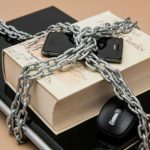 Physische Sicherheit am Arbeitsplatz: So schützen Sie Ihre Technik vor Diebstahl und Schäden